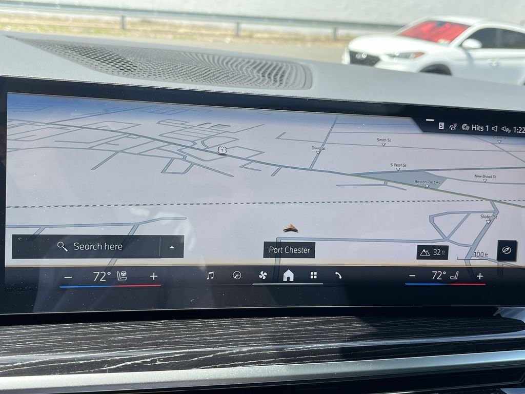 New 2027 Alpine White BMW xDrive40i image 18