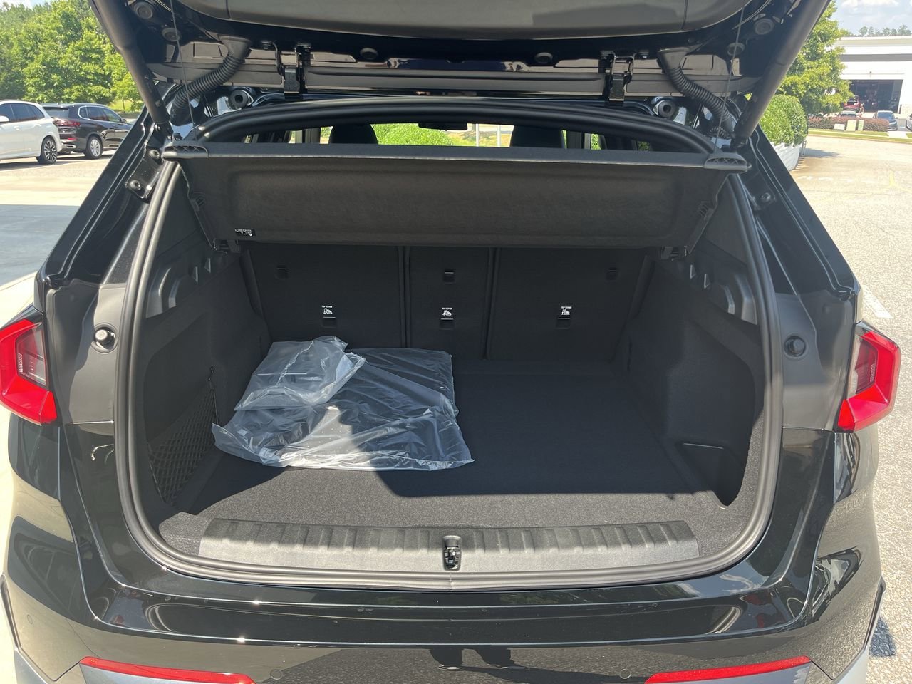 2025 BMW X1 28i - Photo 35