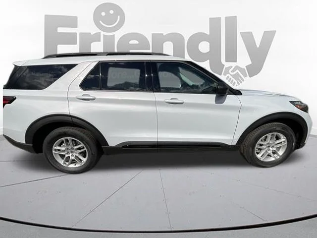 New 2026 Space White Metallic Ford Active image 11
