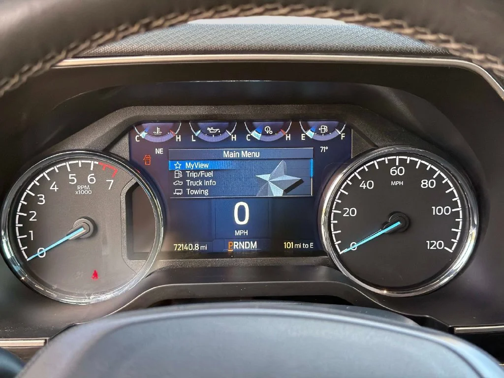 Used 2023 Silver Metallic Ford XLT image 30