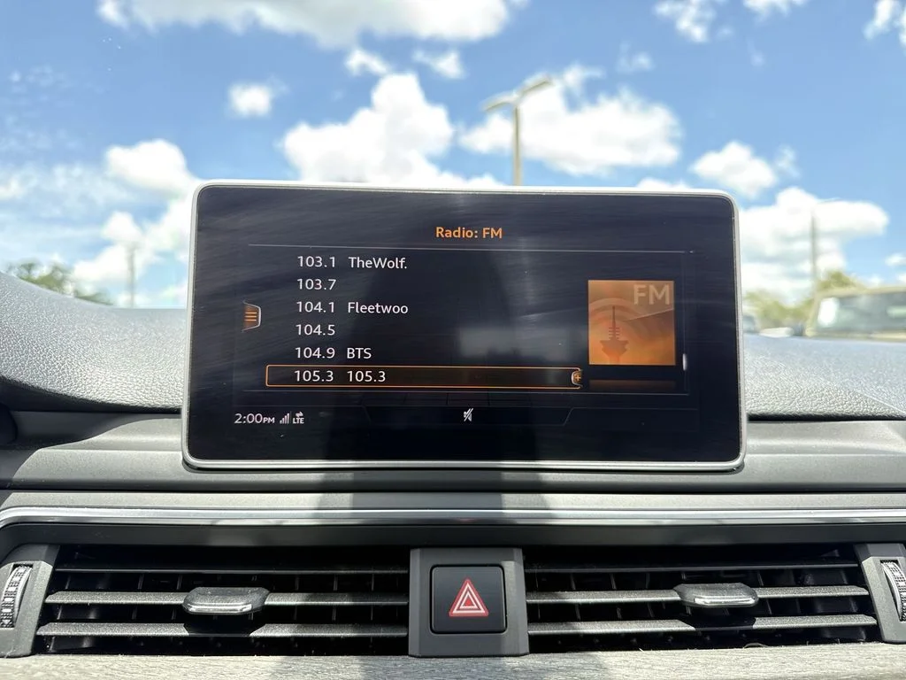 Used 2019 Silver Metallic Audi 2.0T Prestige image 25