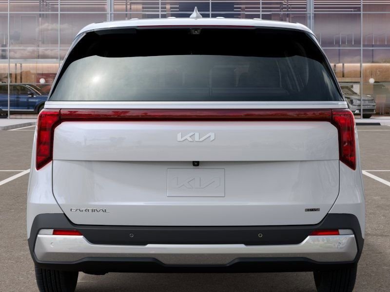 Used 2026 White Kia LXS image 14