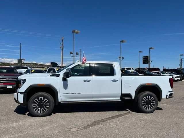 New 2026 Glacier White Tricoat GMC Denali Ultimate image 2