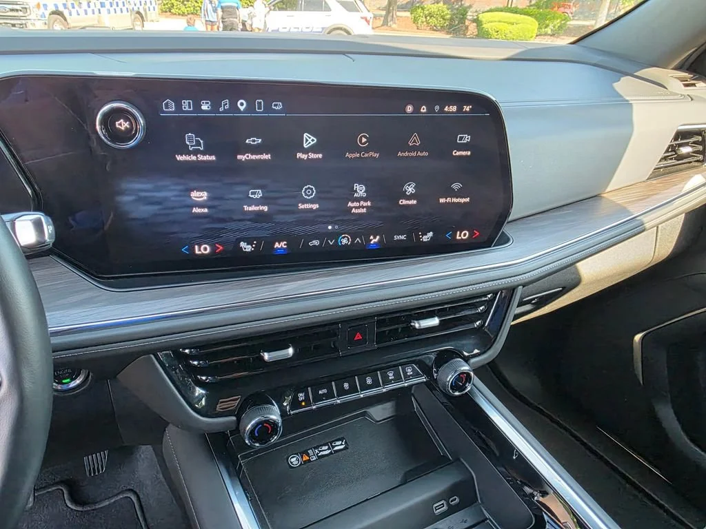 Used 2025 Black Chevrolet LT image 16