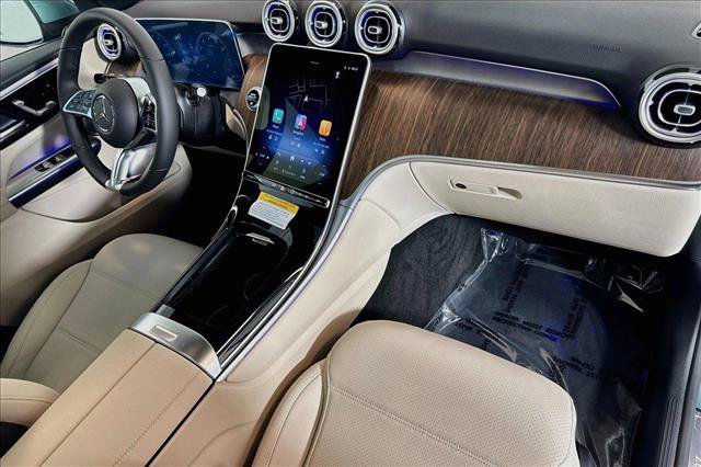 New 2026 Verde Silver Metallic Mercedes-Benz GLC 300 image 57