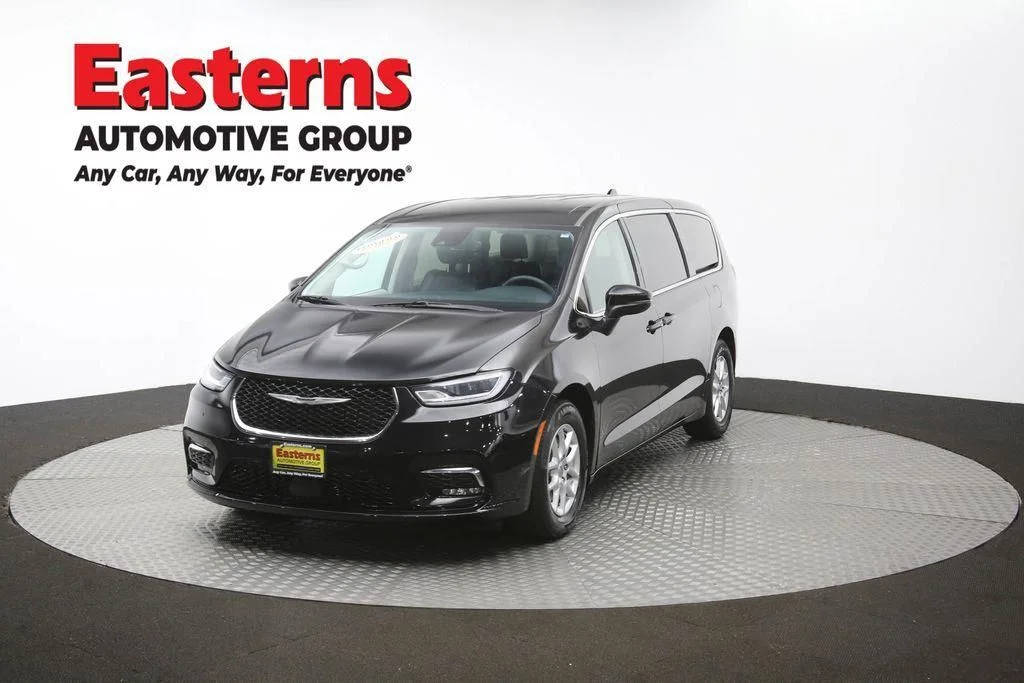 Certified Used 2023 Black Chrysler Touring L image 58