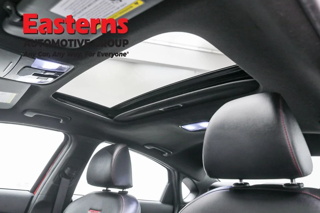 Used 2022 Red Kia GT image 32