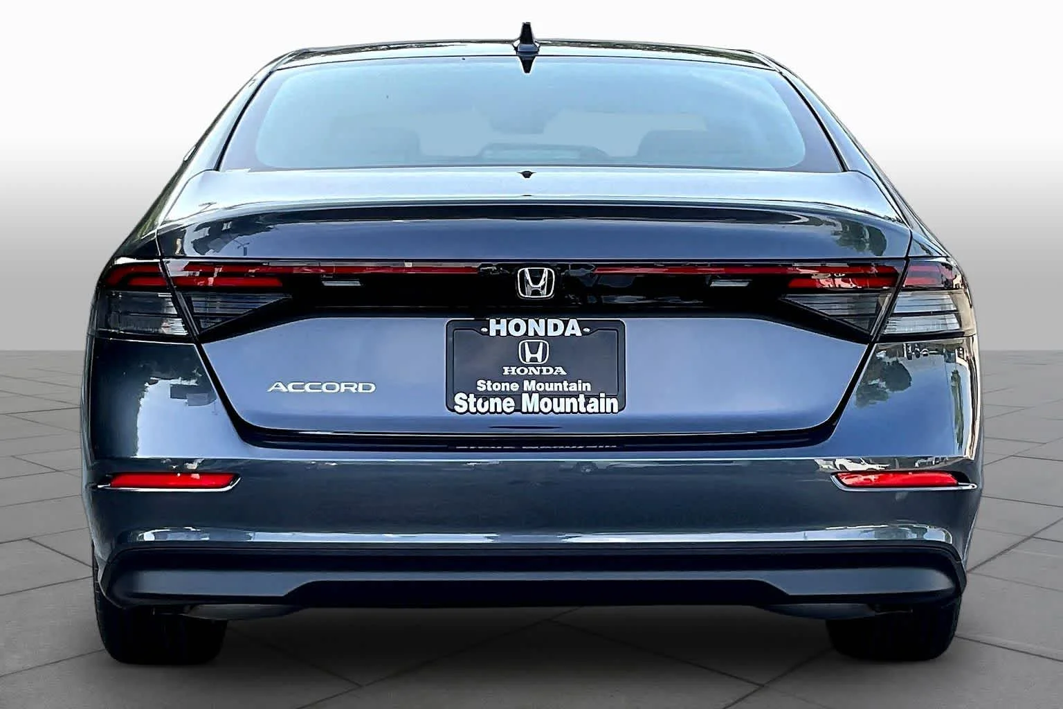 New 2026 Meteorite Gray Metallic Honda LX image 4