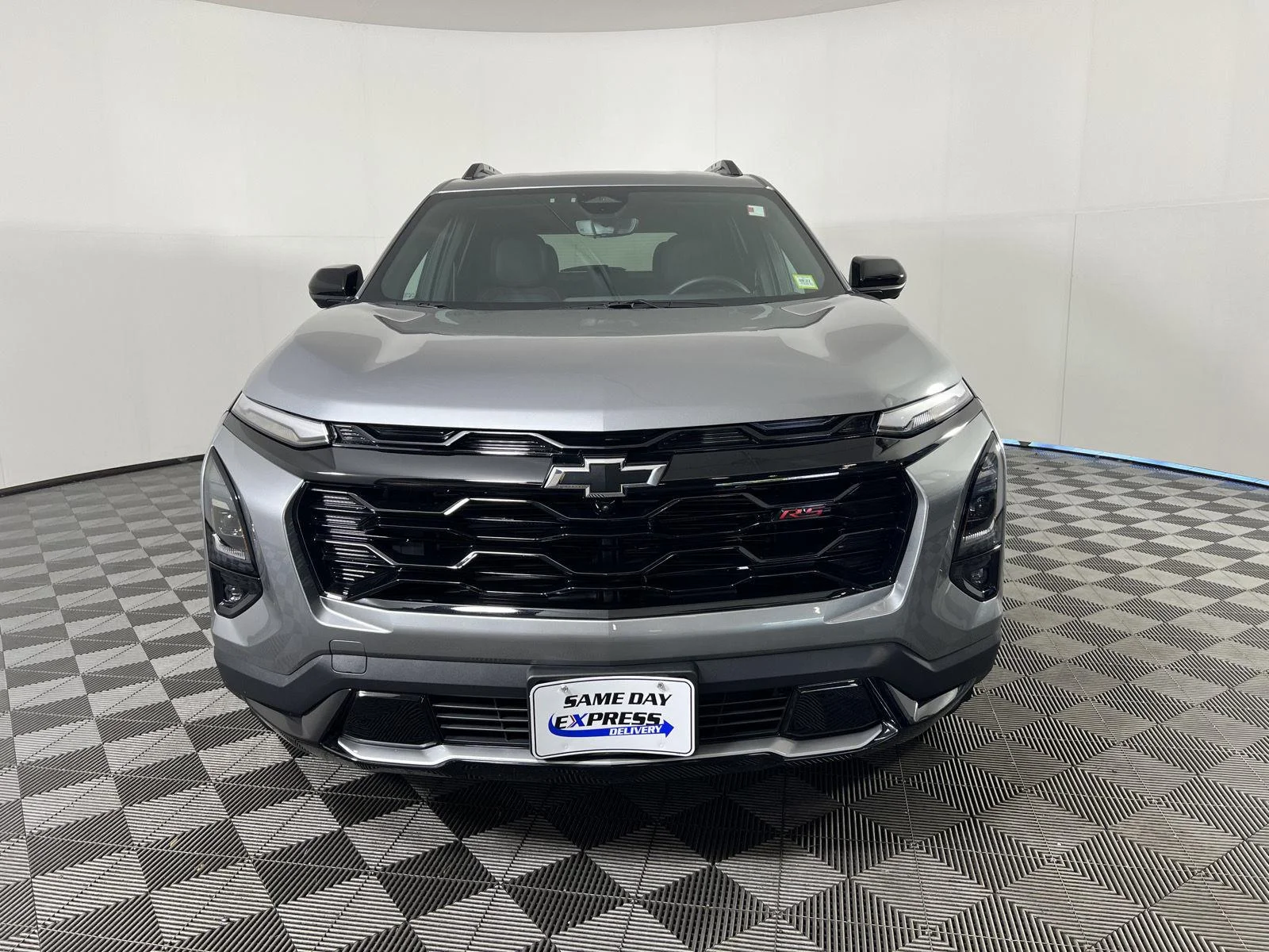 Used 2025 Sterling Gray Metallic Chevrolet RS image 30