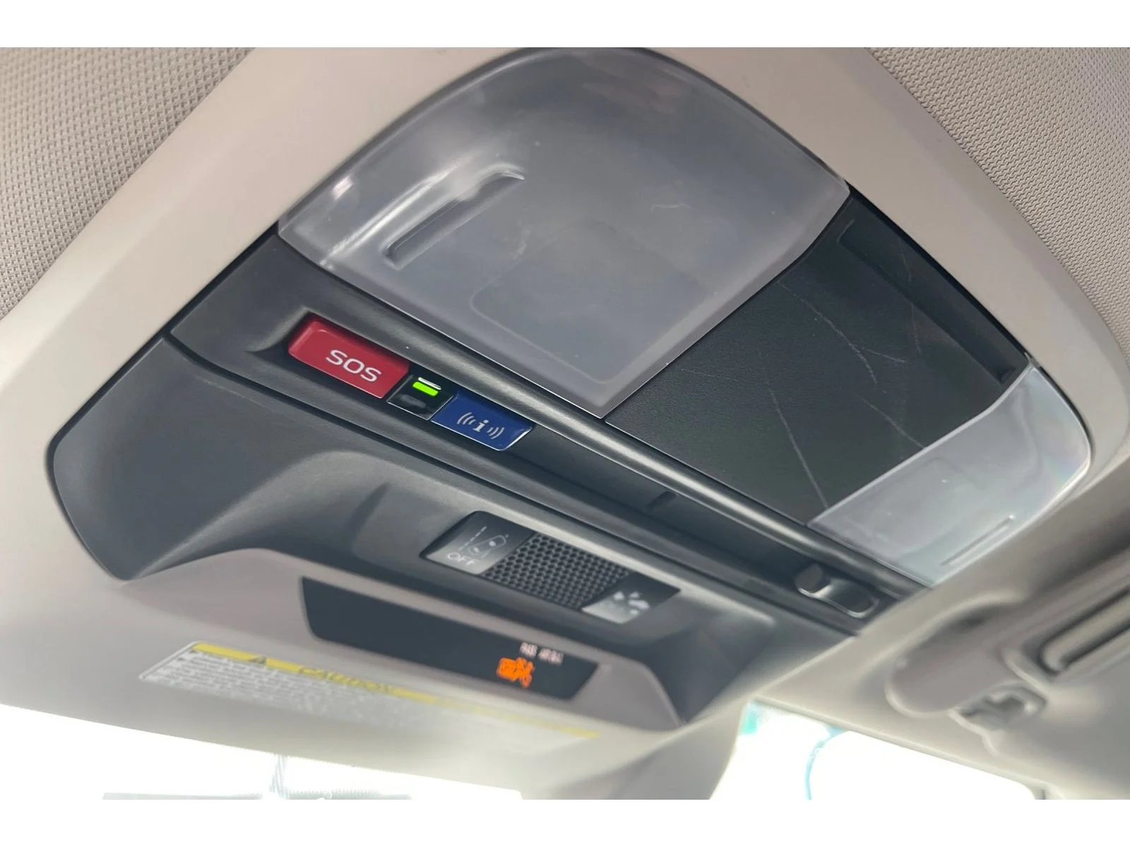 Used 2022 Crystal White Pearl Subaru Premium image 24