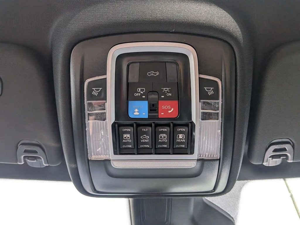 New 2026 Silver Zynith Exterior Paint RAM Laramie image 24