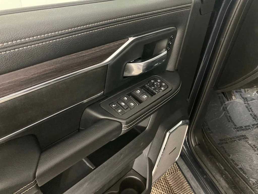2026 RAM 2500 Laramie - Photo 14