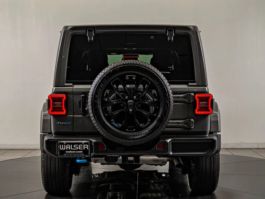 Used 2023 Sting-Gray Clearcoat Jeep Sahara 4xe image 6