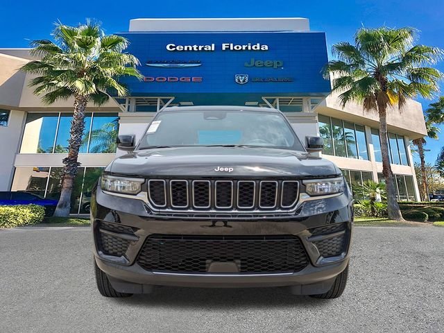 Certified Used 2024 Black Jeep Laredo X image 3