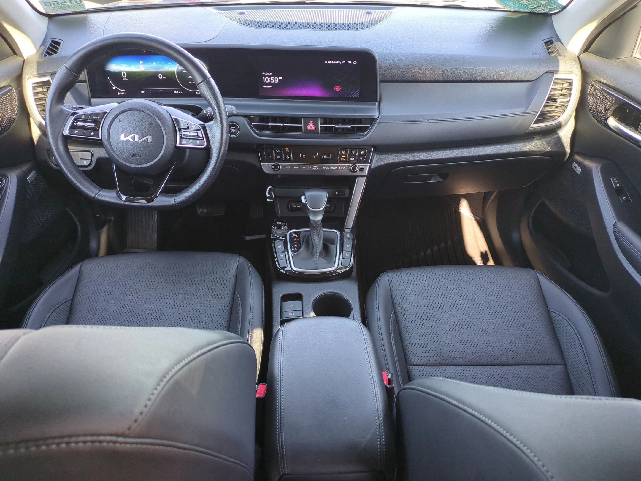 Used 2024 Dark Ocean Blue/White Roof Kia SX image 26