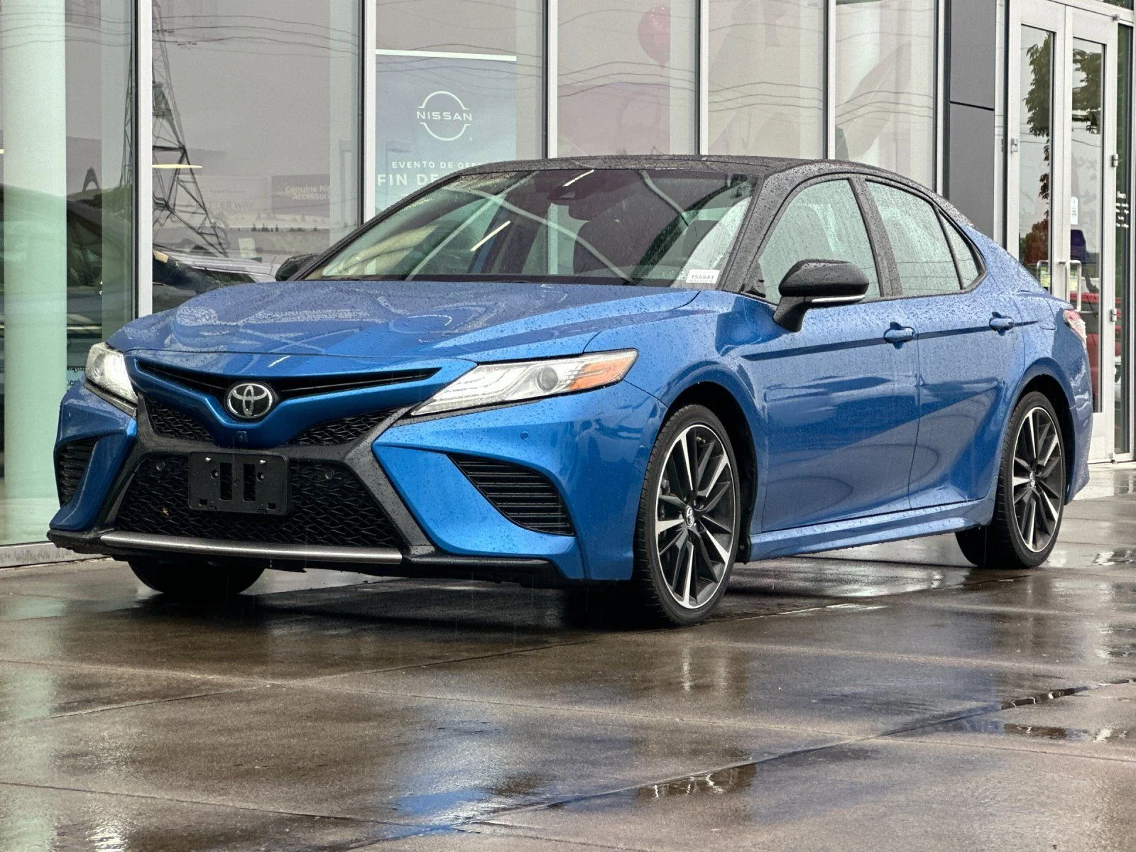 Used 2019 Midnight Black Metallic Toyota XSE image 7