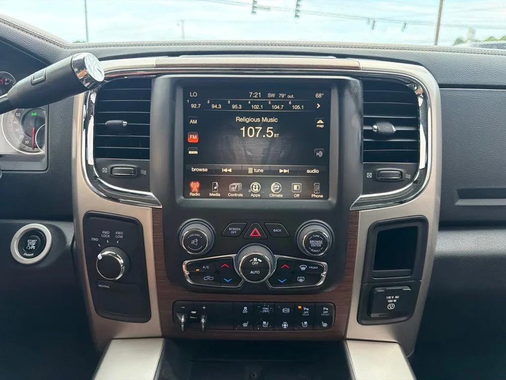 Used 2016 White Ram Laramie image 33