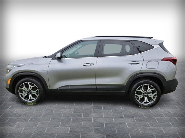 2022 Kia Seltos EX photo 4