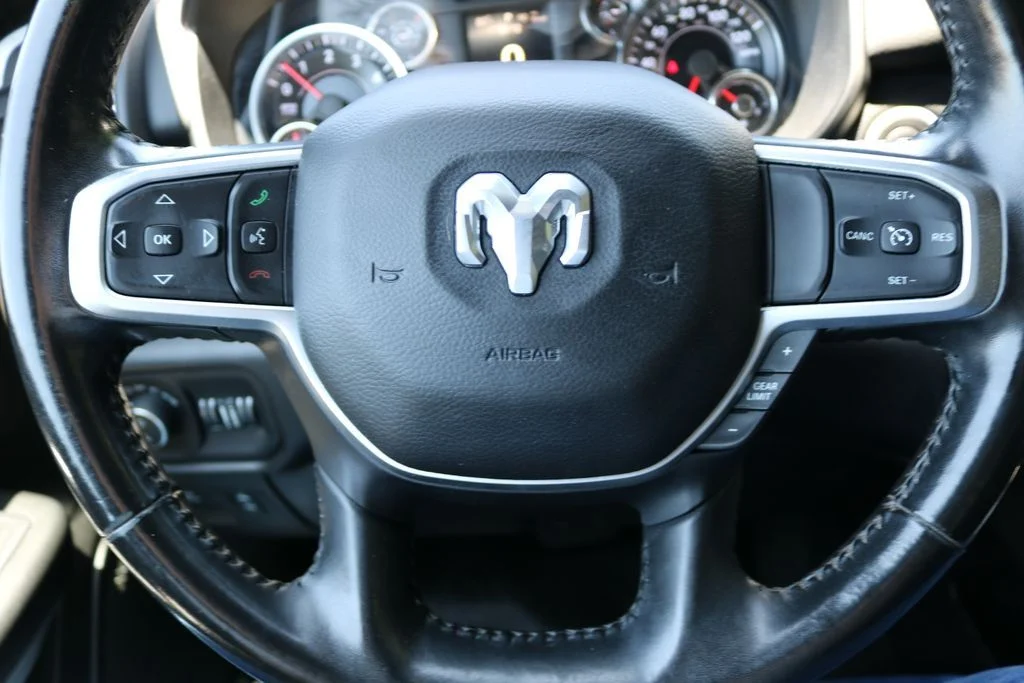 Used 2019 White Ram Big Horn/Lone Star image 23