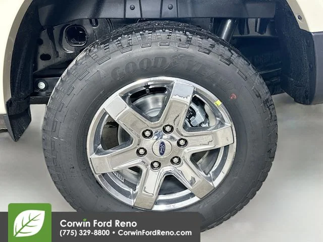 New 2026 Desert Sand Ford Lariat image 31