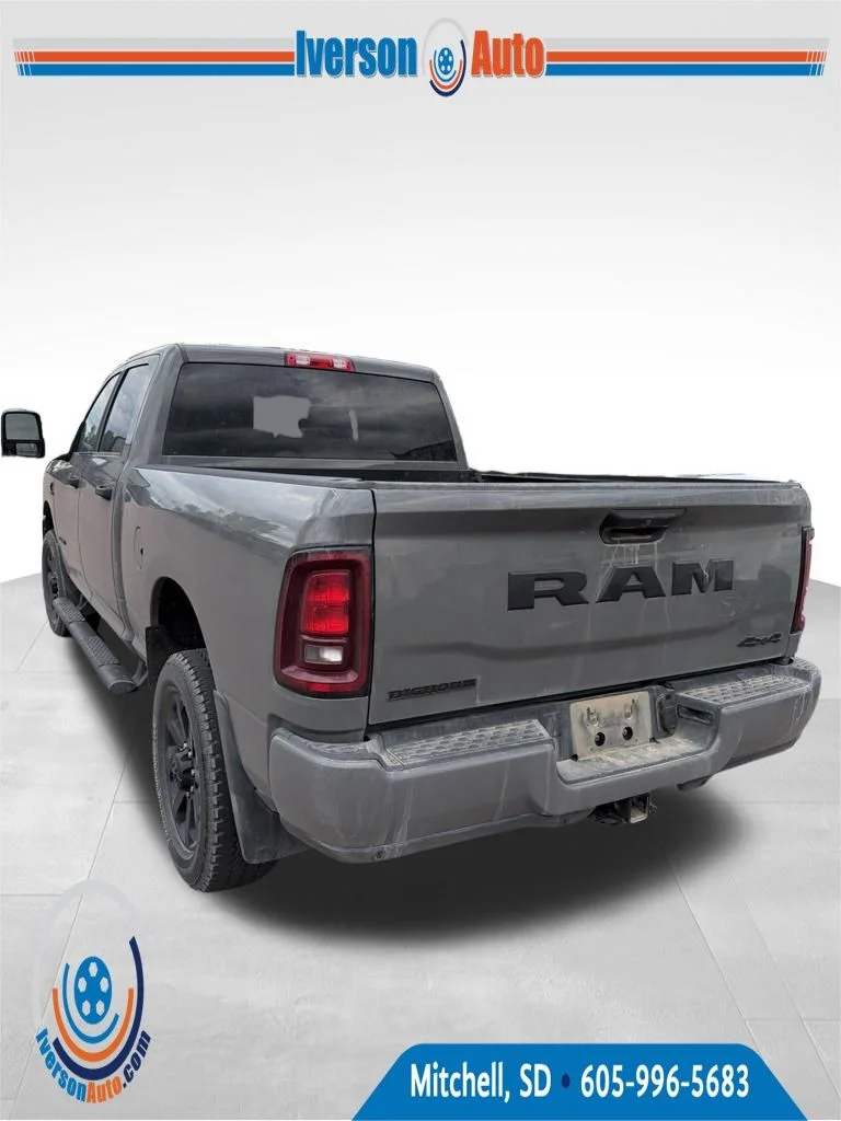Used 2025 White Ram Big Horn image 6