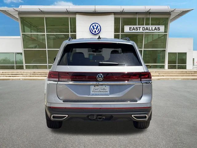 New 2026 Silver Volkswagen 2.0T SE w/Technology image 4