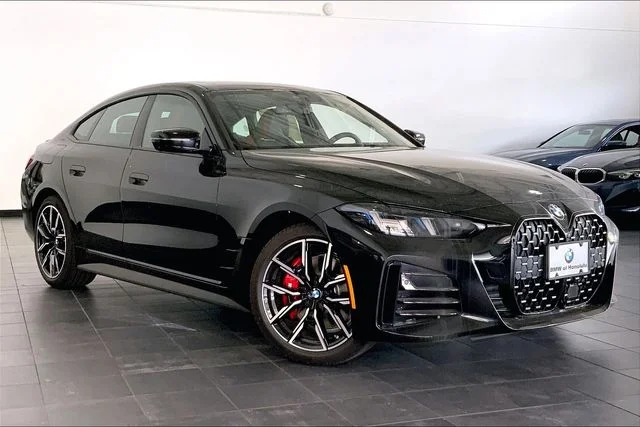 New 2026 Black Sapphire Metallic BMW 430i Gran Coupe image 2