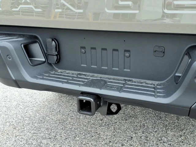 New 2026 Marsh Gray Ford XLT image 26