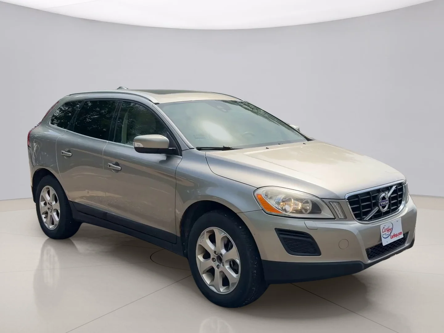 Used 2012 Silver Volvo PLATINUM image 7