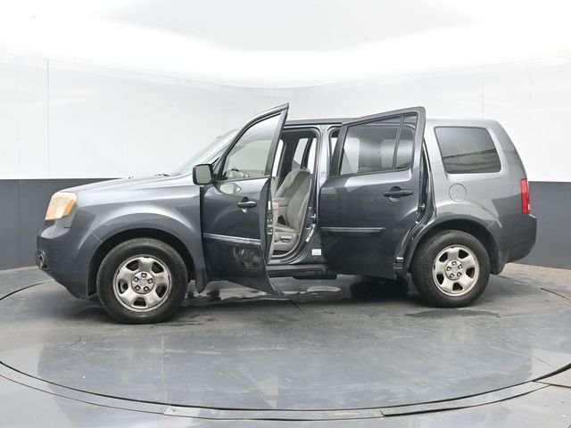 Used 2012  Honda LX image 46