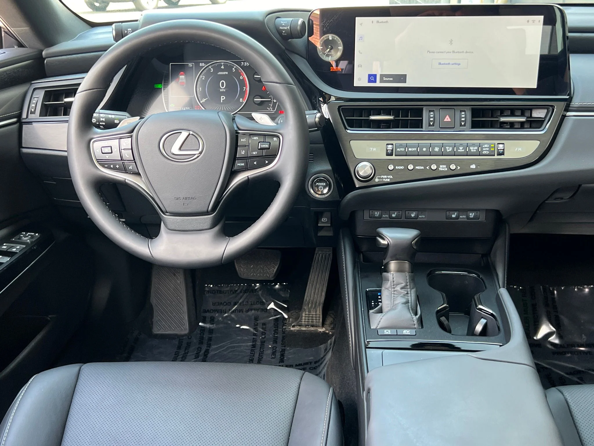 Used 2025 Red Lexus 300h F SPORT Design image 14