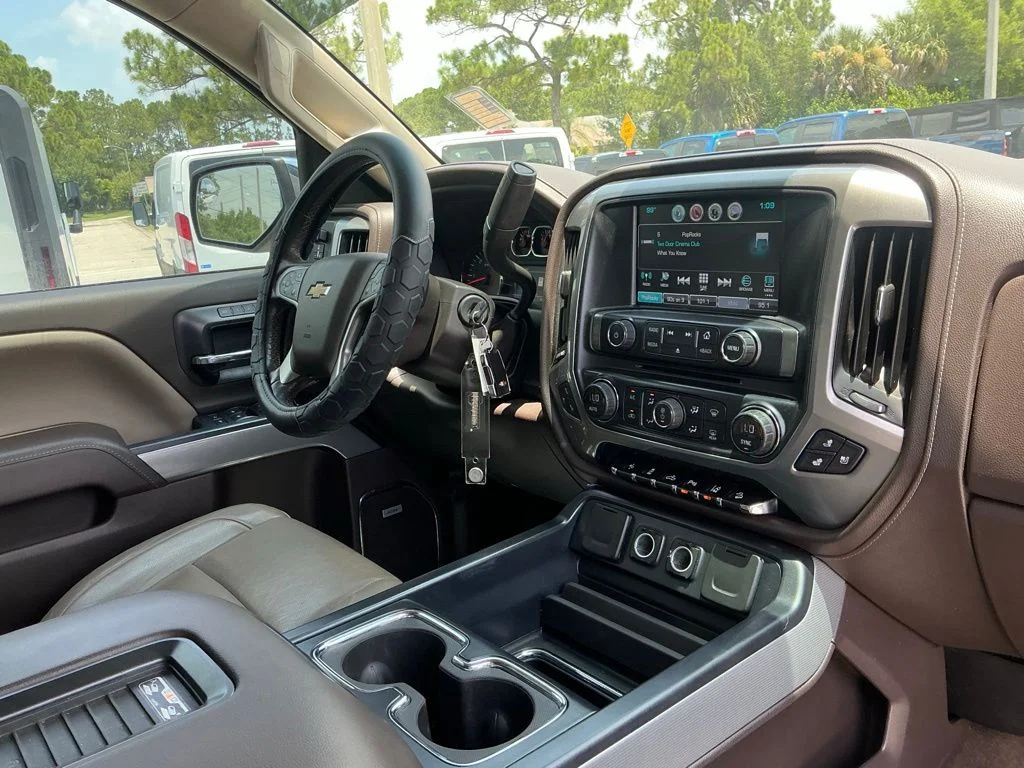 Used 2017 Black Chevrolet LTZ image 20