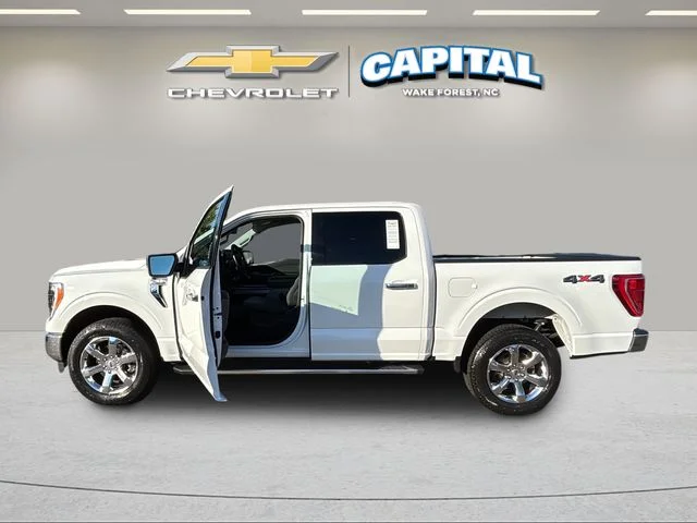 Used 2023 White Ford XLT image 9