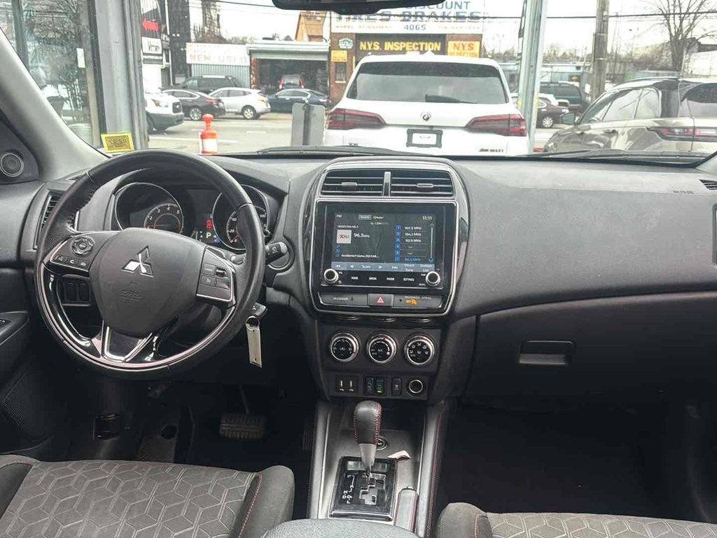 Used 2024 Gray Mitsubishi 2.0 LE image 20
