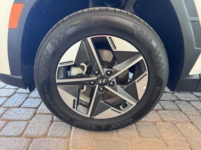 Certified Used 2025 White Hyundai SEL image 24