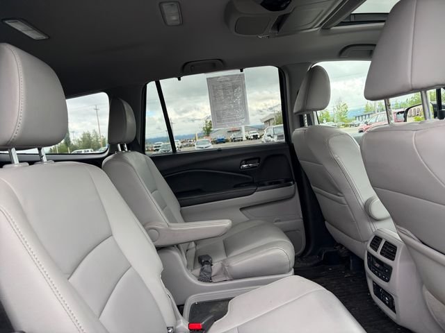 Used 2019 Gray Honda Touring image 22
