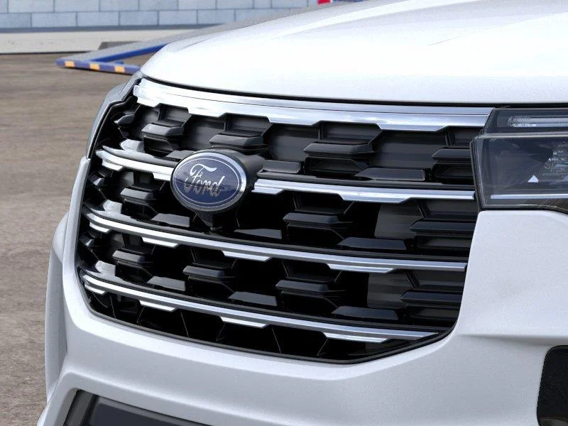 New 2026 Star White Metallic Tri-Coat Ford Active image 17