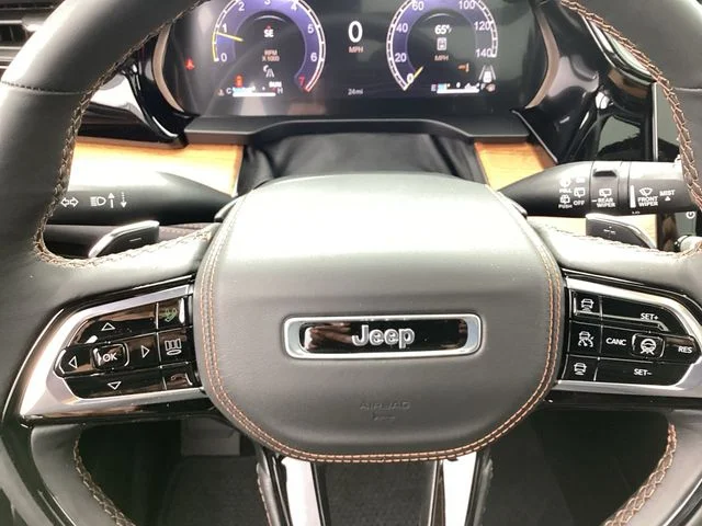 New 2027 Gray Jeep Summit image 13