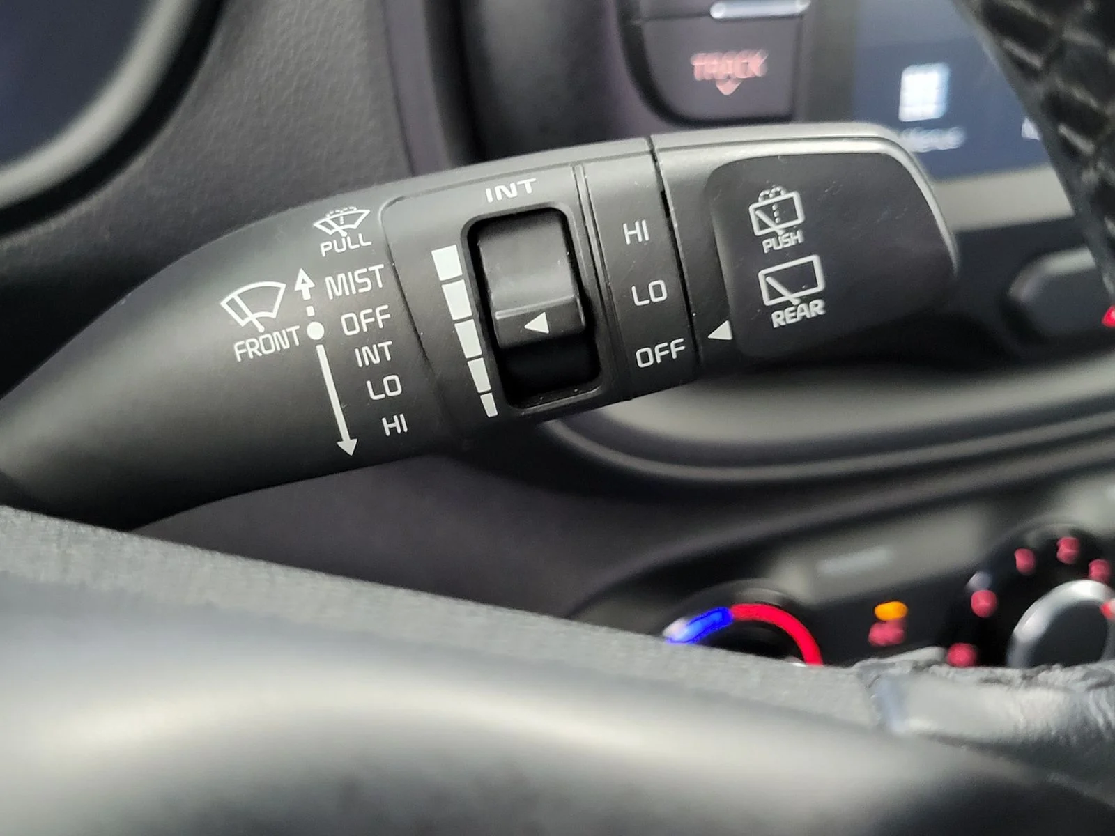 Used 2020 White Kia GT-Line image 18