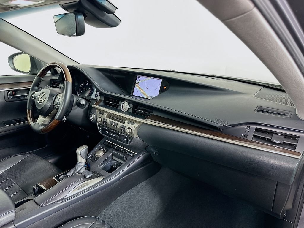 Used 2017 Gray Lexus 350 image 30