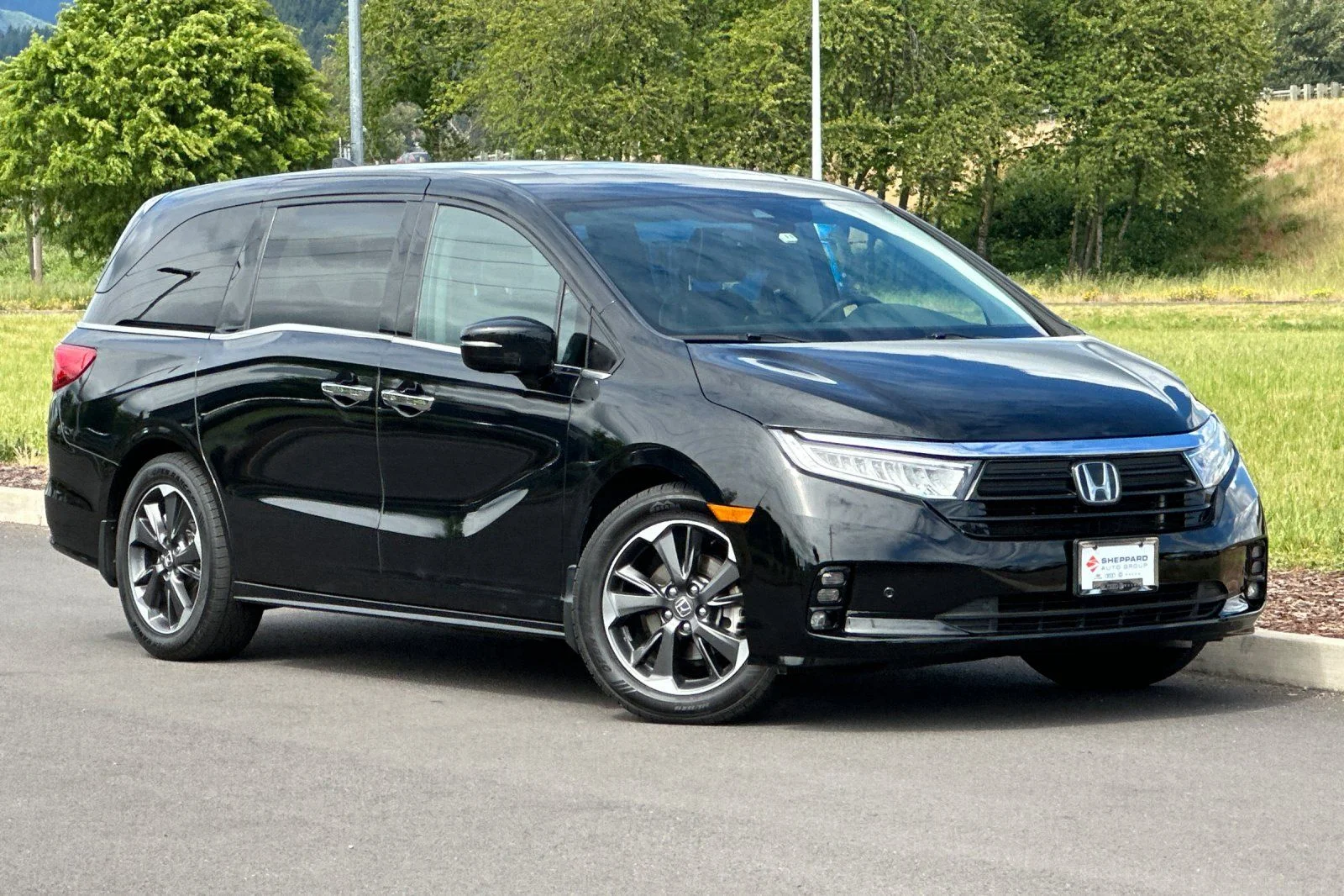 2021 Honda Odyssey Elite's photo