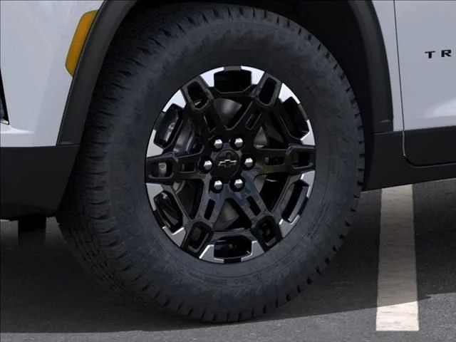 2027 Chevrolet Traverse Z71 - Photo 9