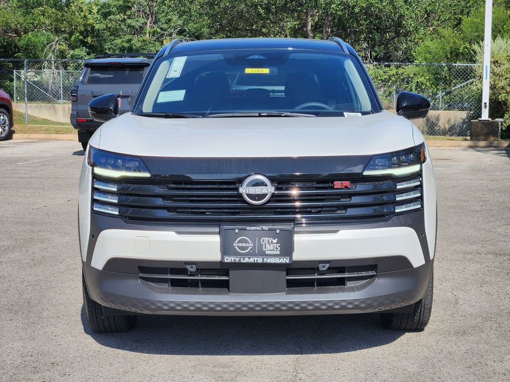 New 2026 Aspen White TriCoat / Super Black Two-tone Nissan SR image 2
