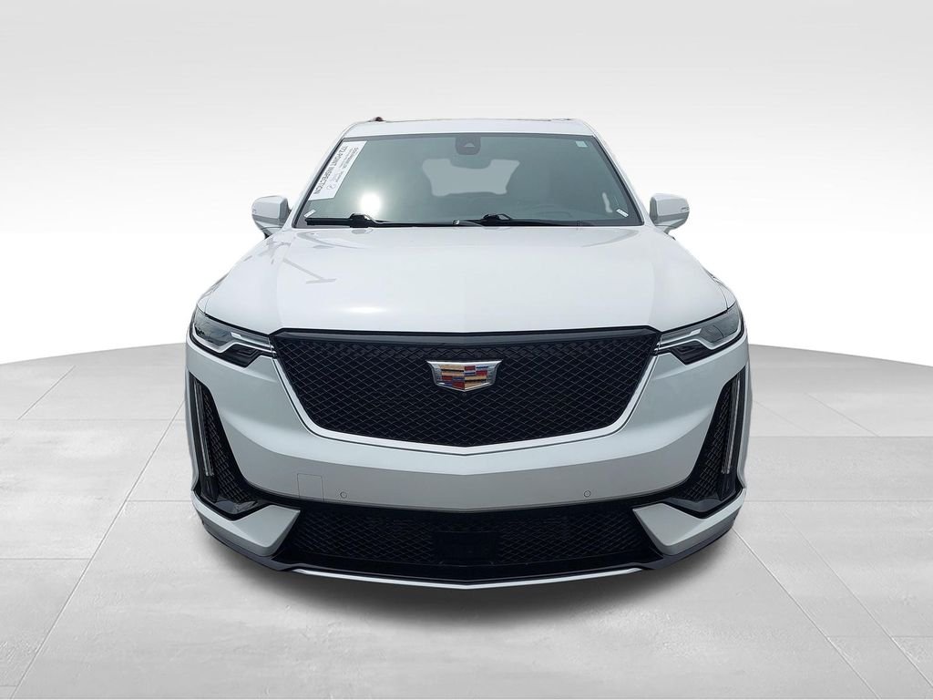 Used 2023 White Cadillac Sport image 8