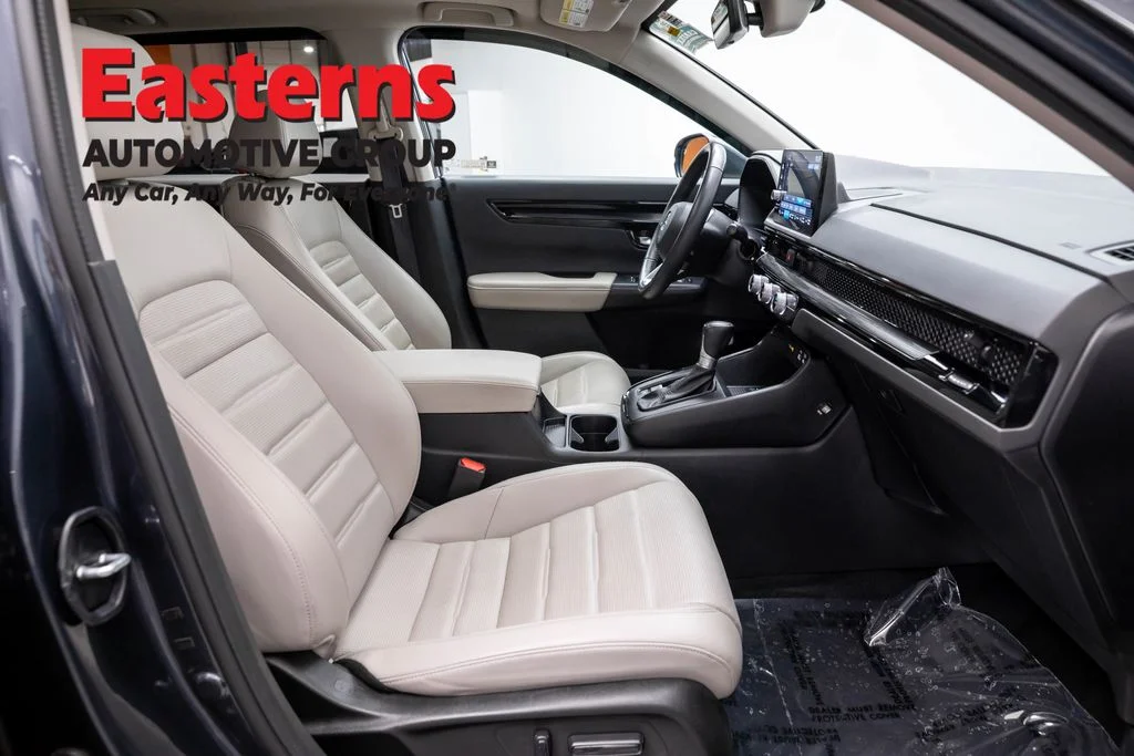 Used 2024 Gray Honda EX-L image 25