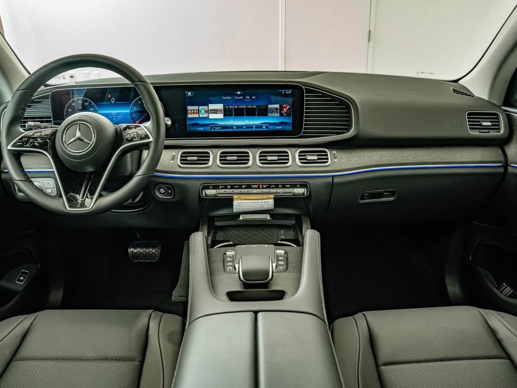 New 2026 Selenite Gray Metallic Mercedes-Benz GLE 450 image 28