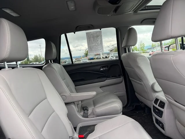Used 2019 Gray Honda Touring image 22