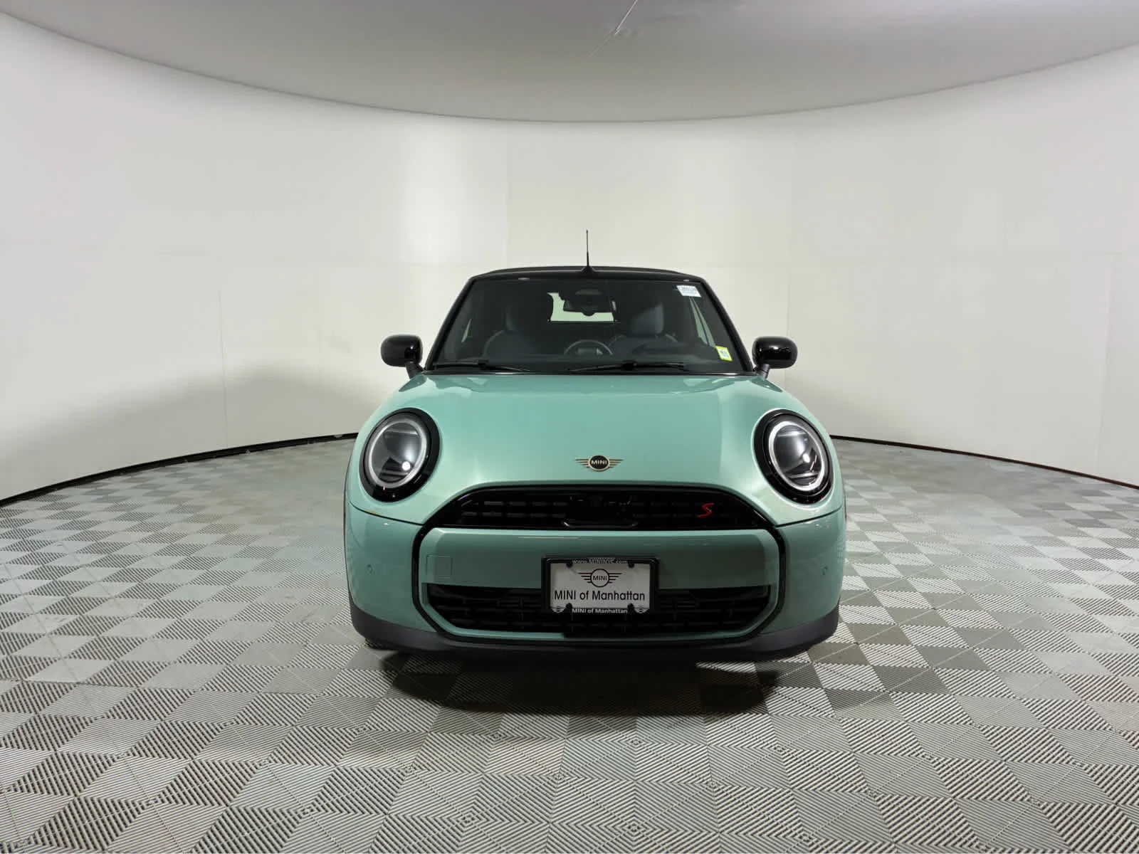 2026 MINI Convertible S - Photo 17