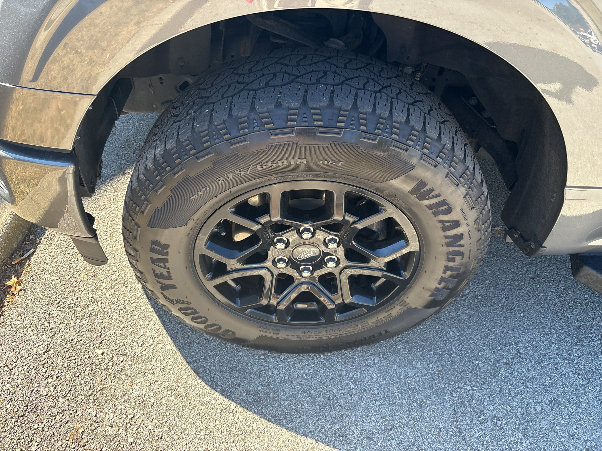 Used 2024 Carbonized Gray Metallic Ford XLT image 4