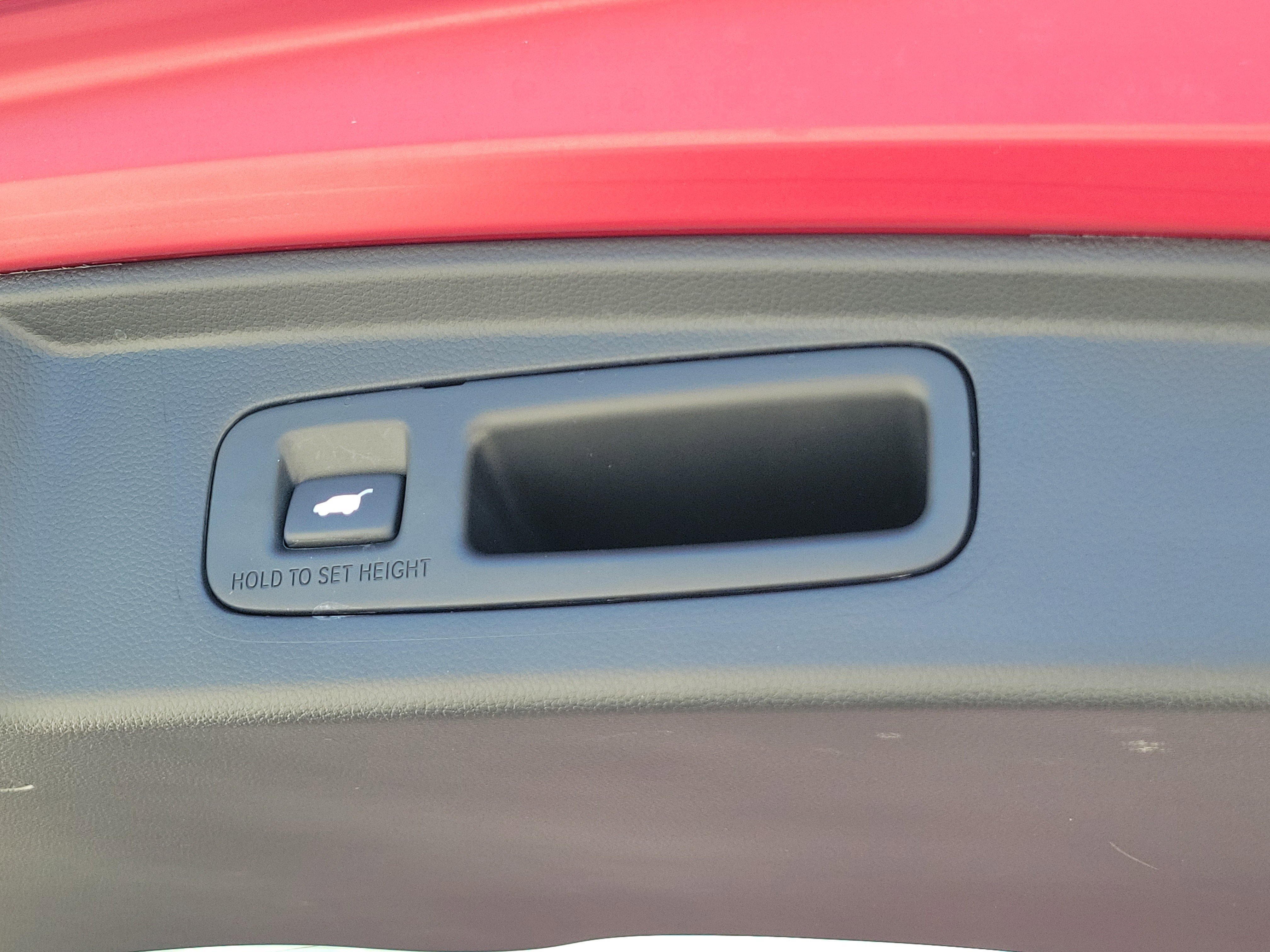 Used 2025 Red Honda EX-L image 10